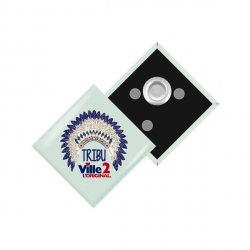 badges losanges personnalisés 52mm x 52mm avec attache aimantée simple